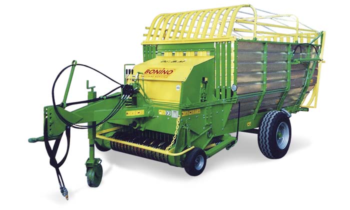 Bonino-carri-autocaricanti-utilizzo-su-ogni-tipo-di-terreno-zero-grazers-wagons-every-type-terrain-remorque-autochargeuse-tout-terrain-remolque-autocargador-para-todo-tipo-de-terrenos-Ladewagen-für-jeden-Untergrund